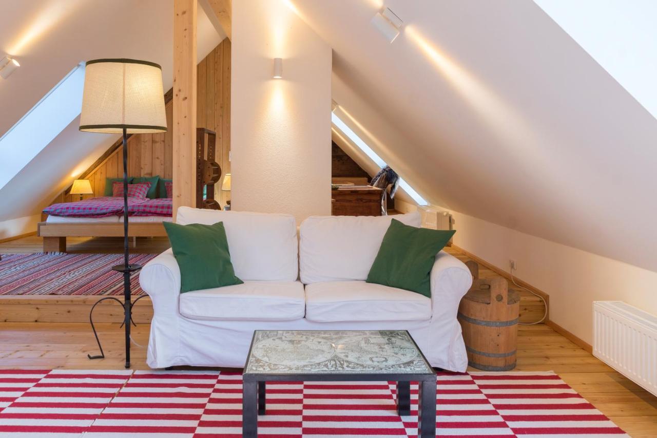 Charmante Gaestewohnung In Altem Bauernhaus In Alpiner Alleinlage Stanz Im Murztal Luaran gambar