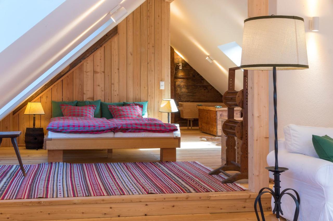 Charmante Gaestewohnung In Altem Bauernhaus In Alpiner Alleinlage Stanz Im Murztal Luaran gambar